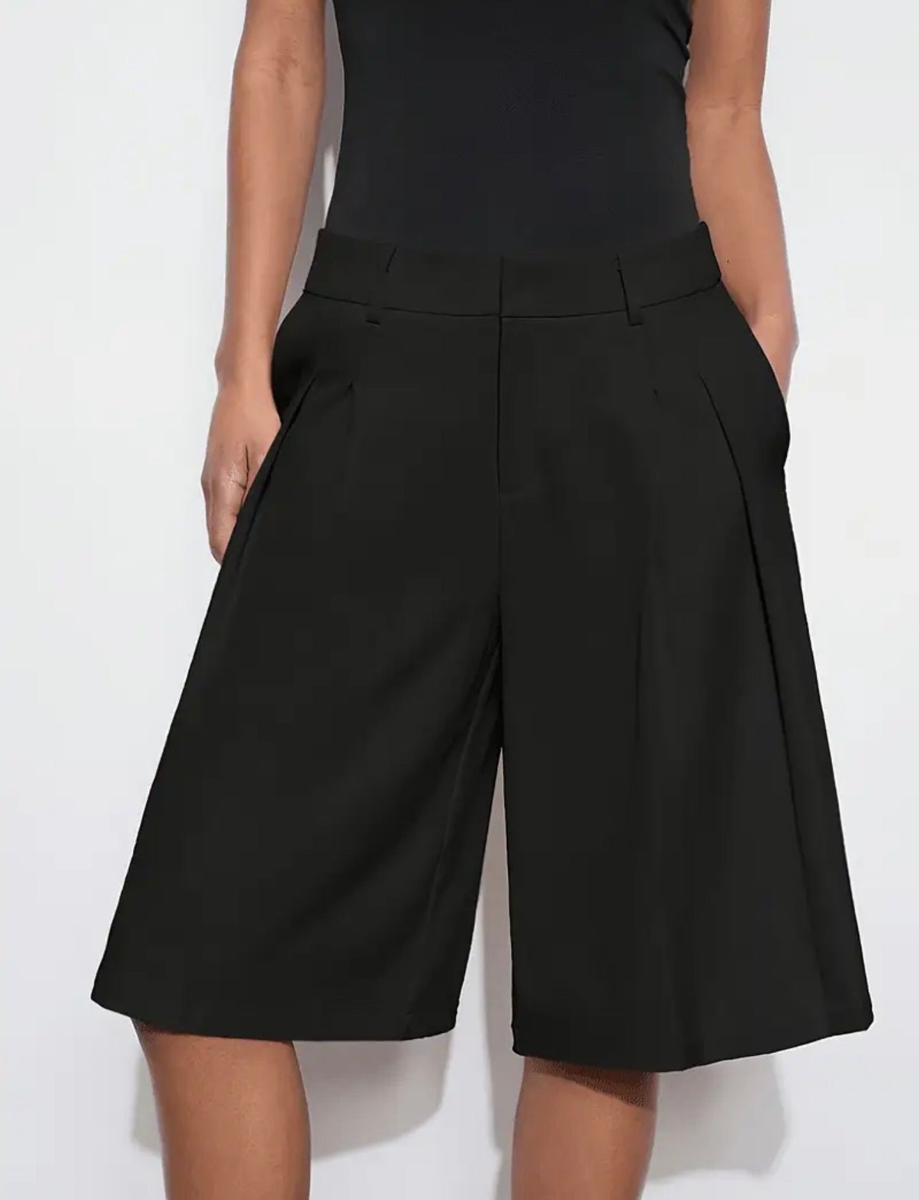 The Tailored Pleated Culotte Shorts