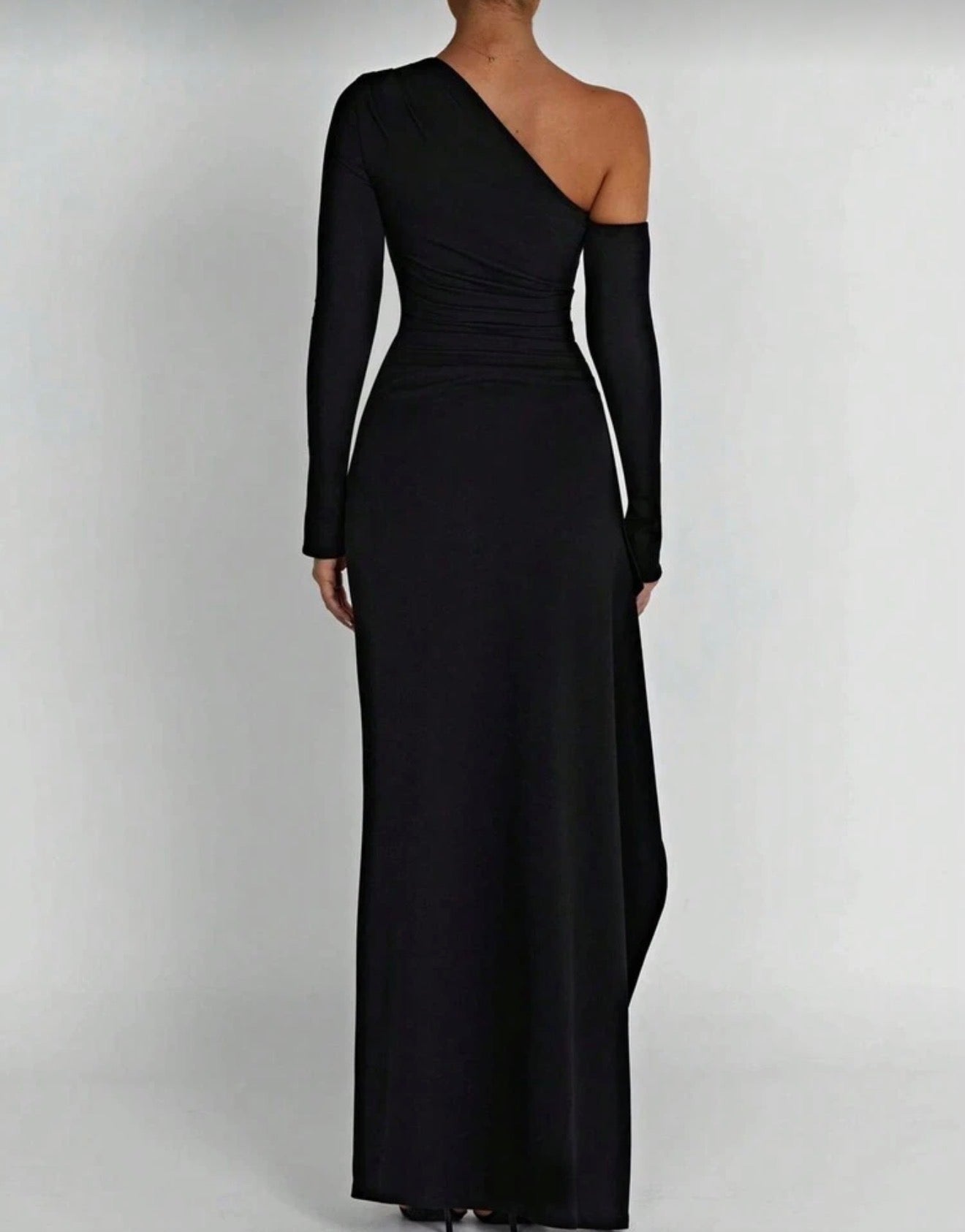 Minuit One-Shoulder Evening Dress