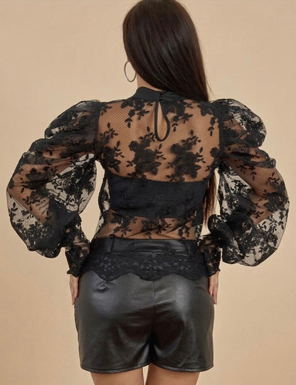 Dentelle Moderne Parisian Top